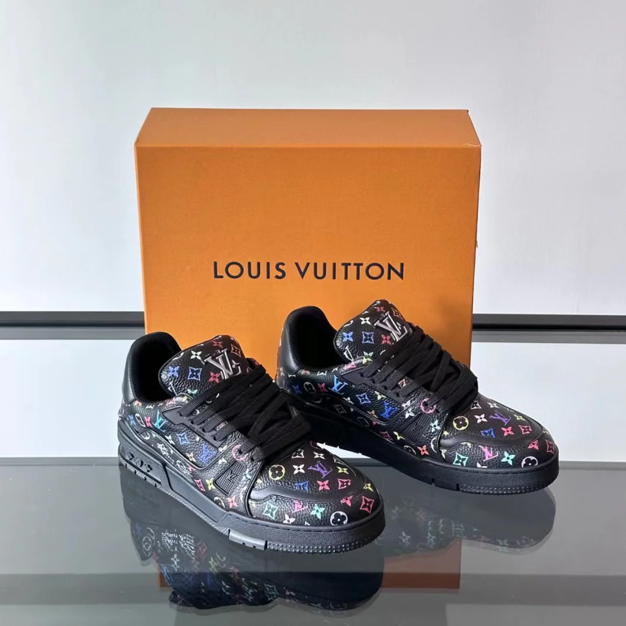LV x Murakami Trainer 2025 '#54 Signature - Black'