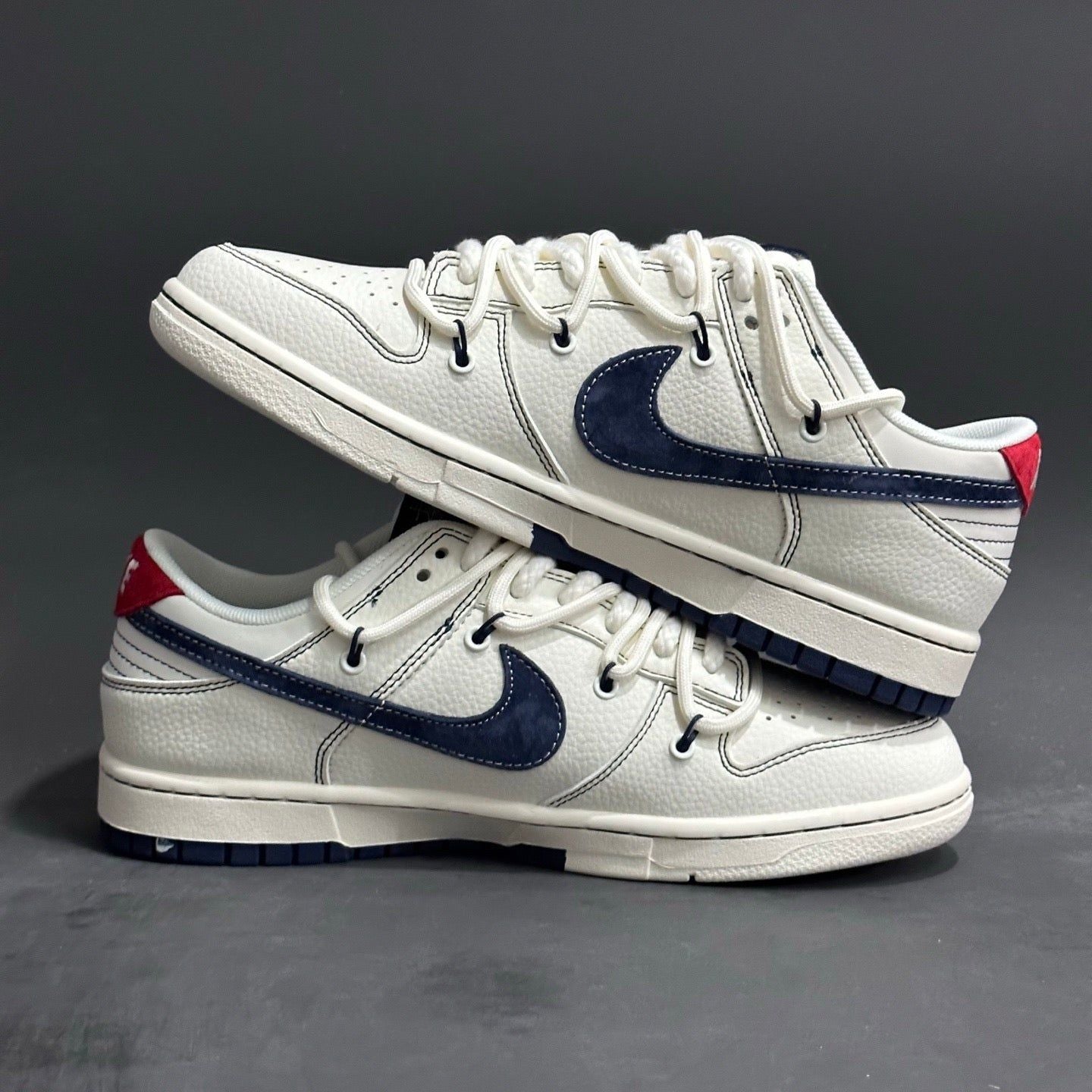 Dunk Low SB x Stussy x Supreme 'Navy'