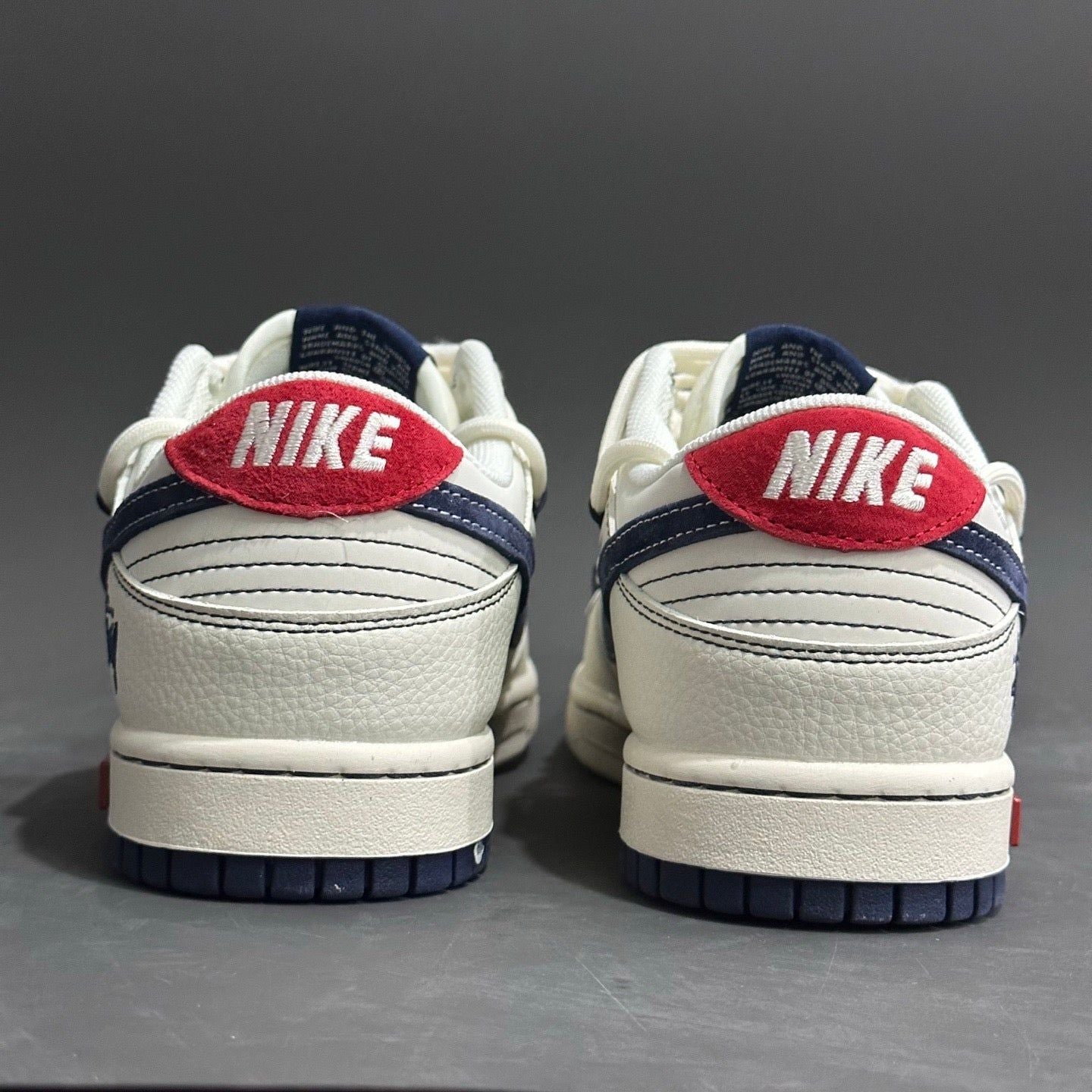 Dunk Low SB x Stussy x Supreme 'Navy'