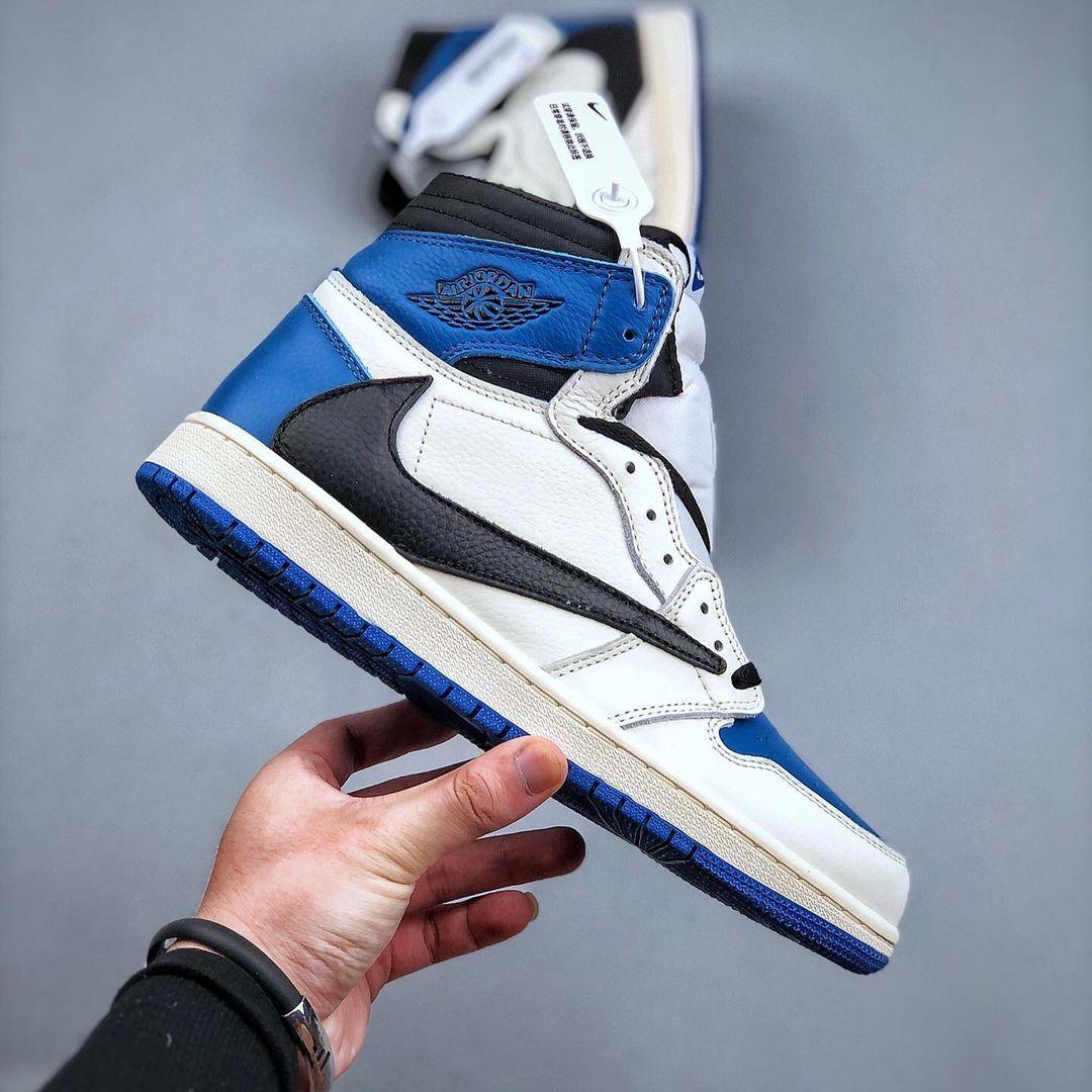 AJ 1 Retro High x Travis Scott x Fragment Design