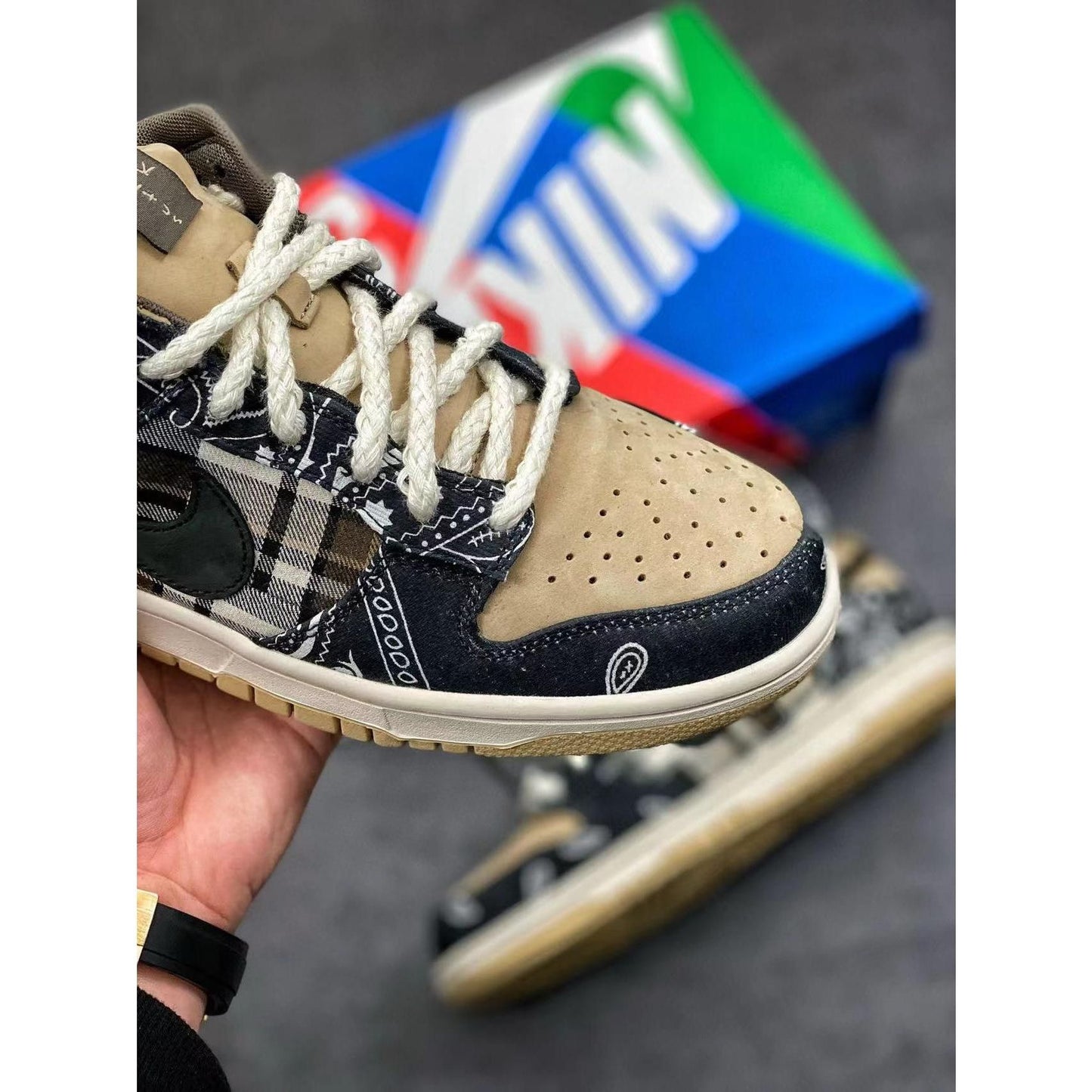 Dunk Low Premium QS SB x Travis Scott 'Cactus Jack'