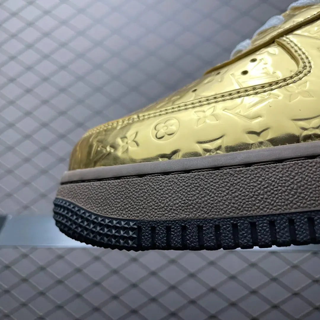 AF 1 Low x LV 'Metallic Gold'