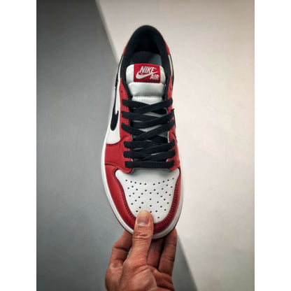 AJ 1 Low Golf 'Chicago' Customs