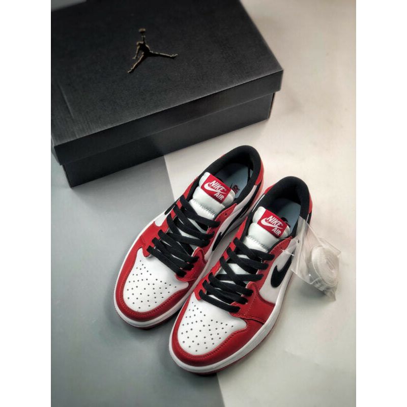 AJ 1 Low Golf 'Chicago' Customs