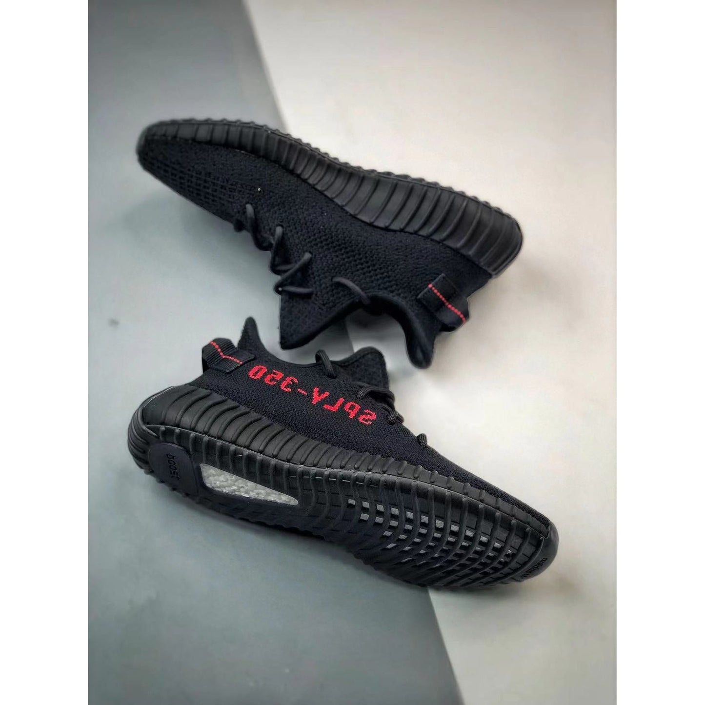 YZY Boost 350 V2 'Bred'