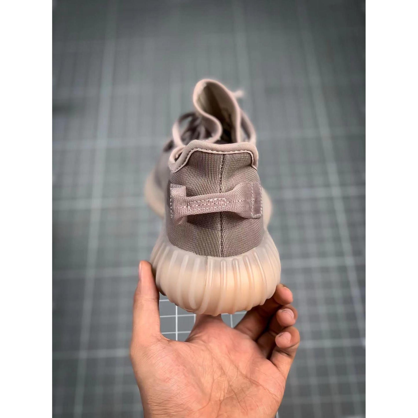 YZY Boost 350 V2 'Mono Mist'