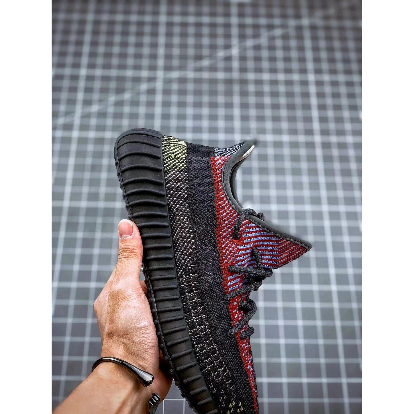 YZY Boost 350 V2 'Yecheil Non-Reflective'