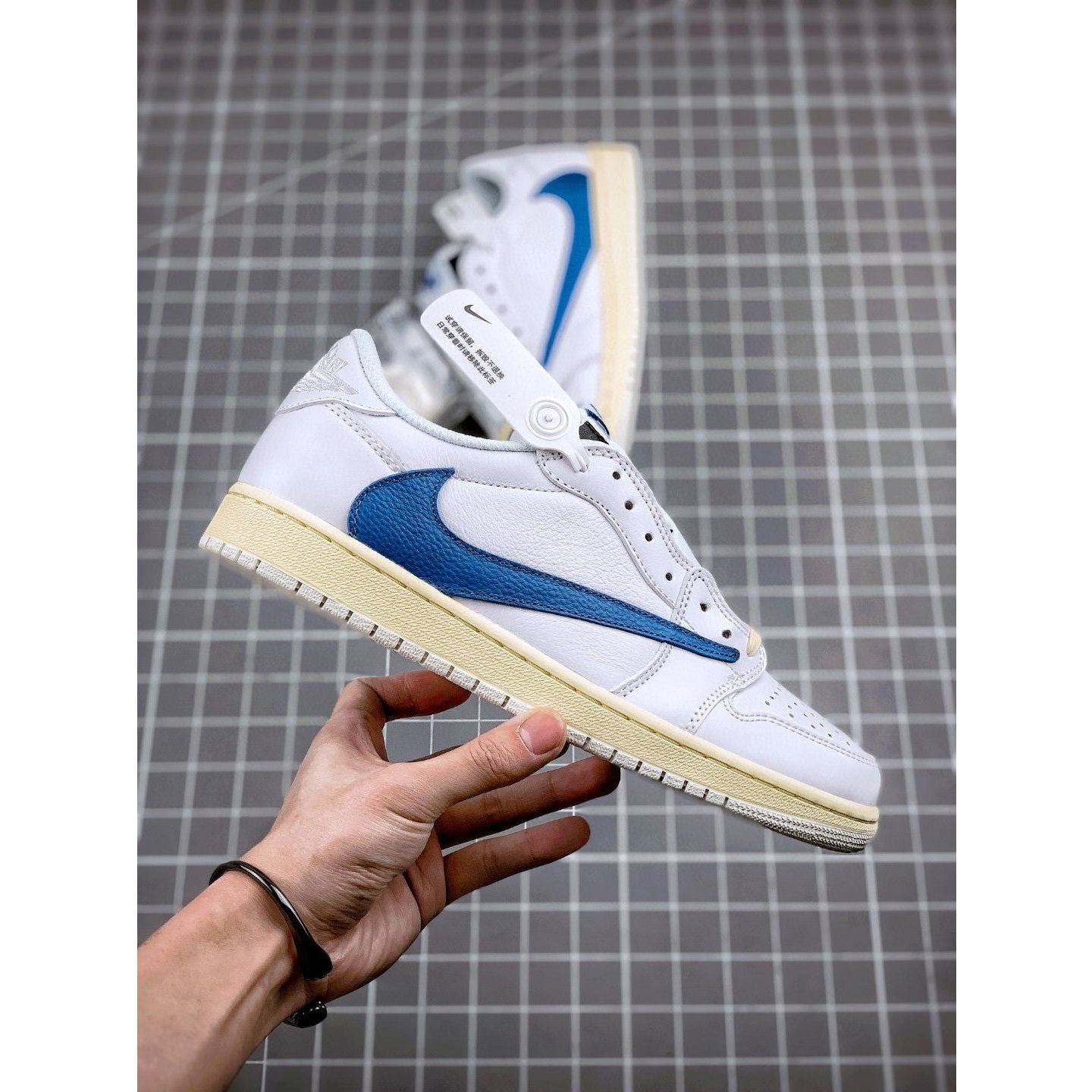 Air jordan 1 fragment off white best sale