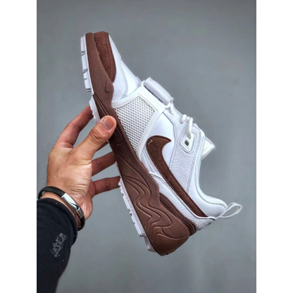 Travis Scott x Zoom Field Jaxx 'Light Chocolate'