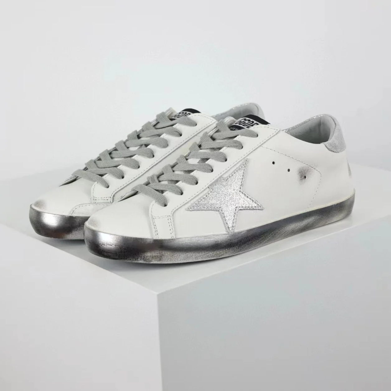 GG 'Ball-Star Silver Star Silver Heel Tab Silver Base'