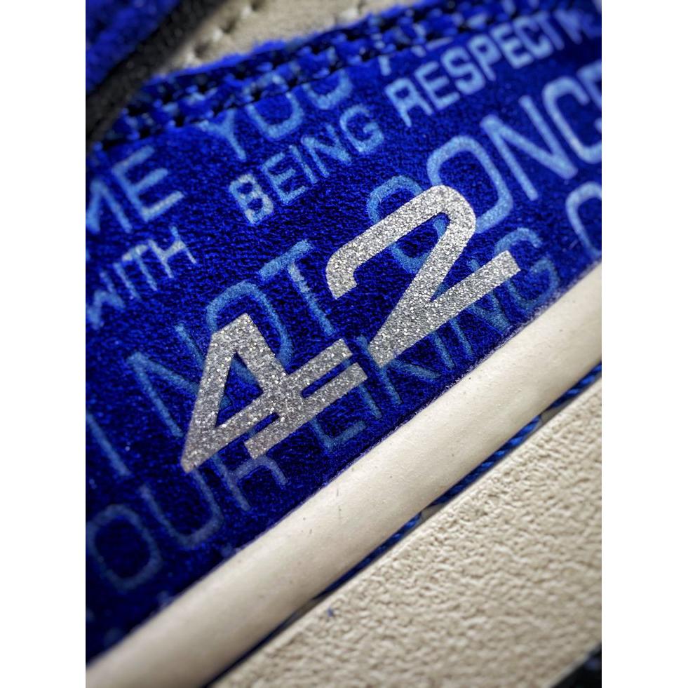 Dunk Low 'Jackie Robinson'