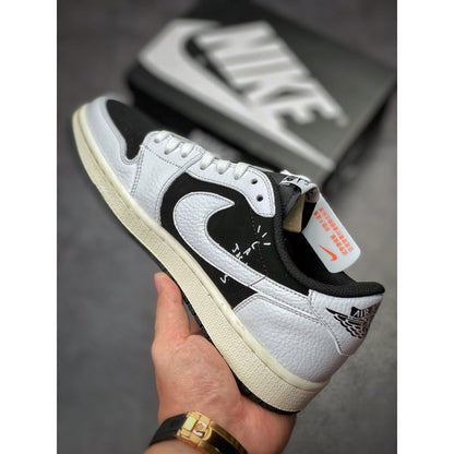 AJ 1 Low x Travis Scott 'Panda'