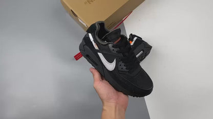 AM 90 x OW 'Black'