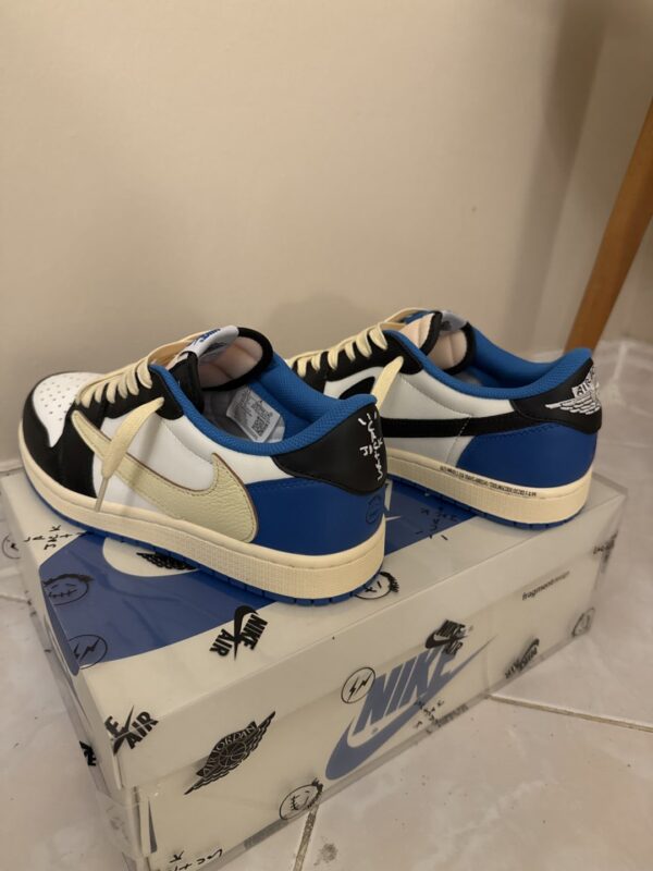 Customer photo of AJ 1 Retro Low x Travis Scott x Fragment
