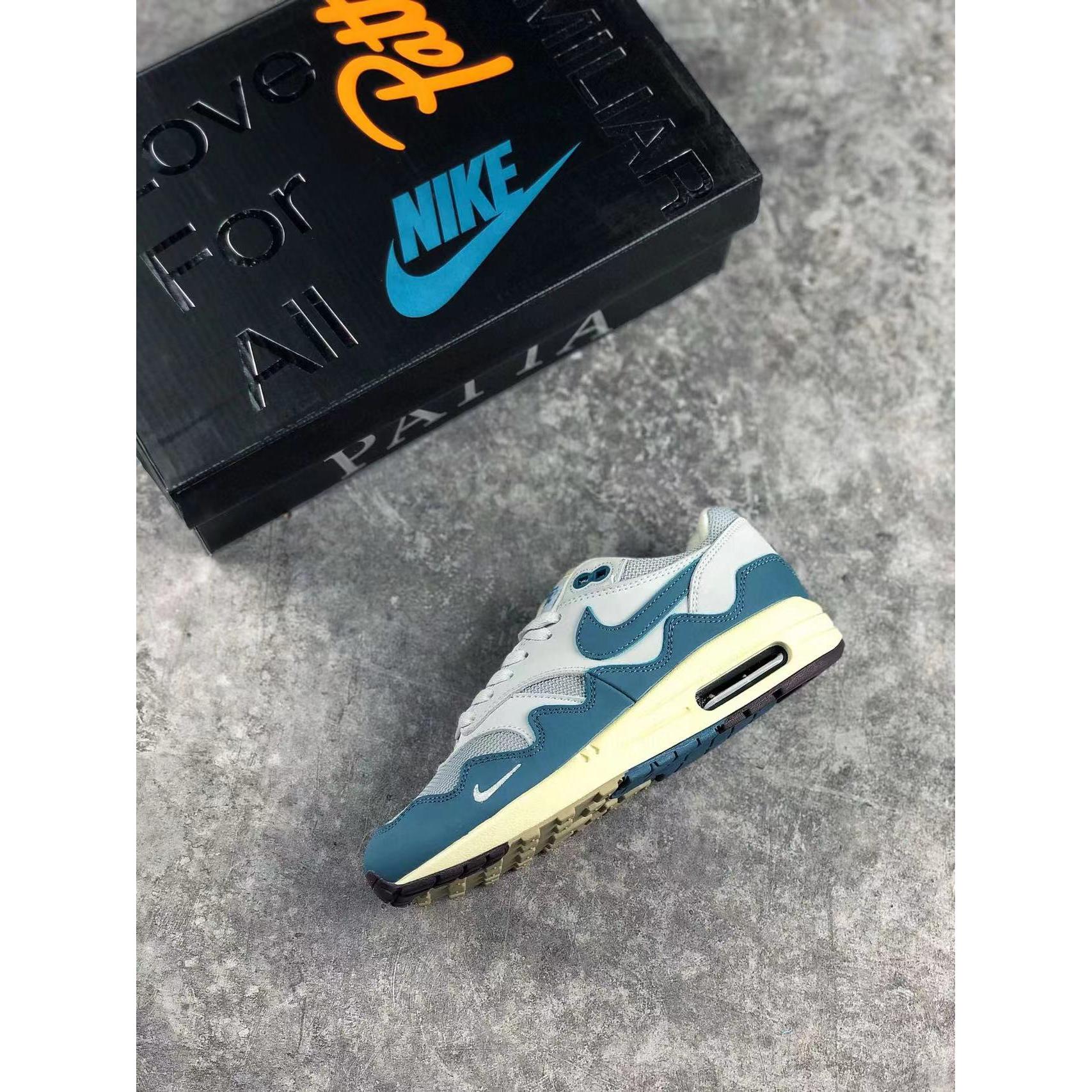 AM 1 x Patta 'Noise Aqua' - Image 10