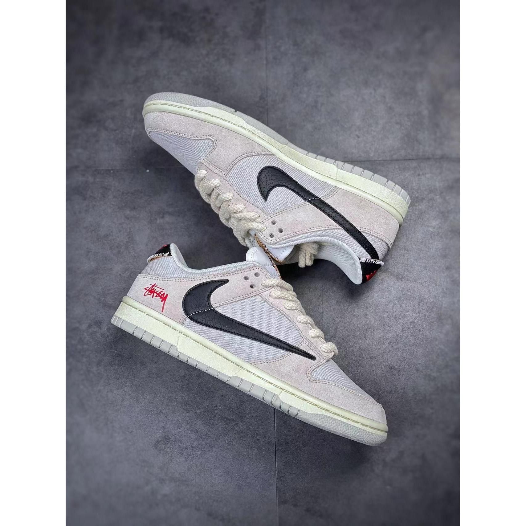 Dunk Low SB x Stussy 'Cream Black' - Image 8