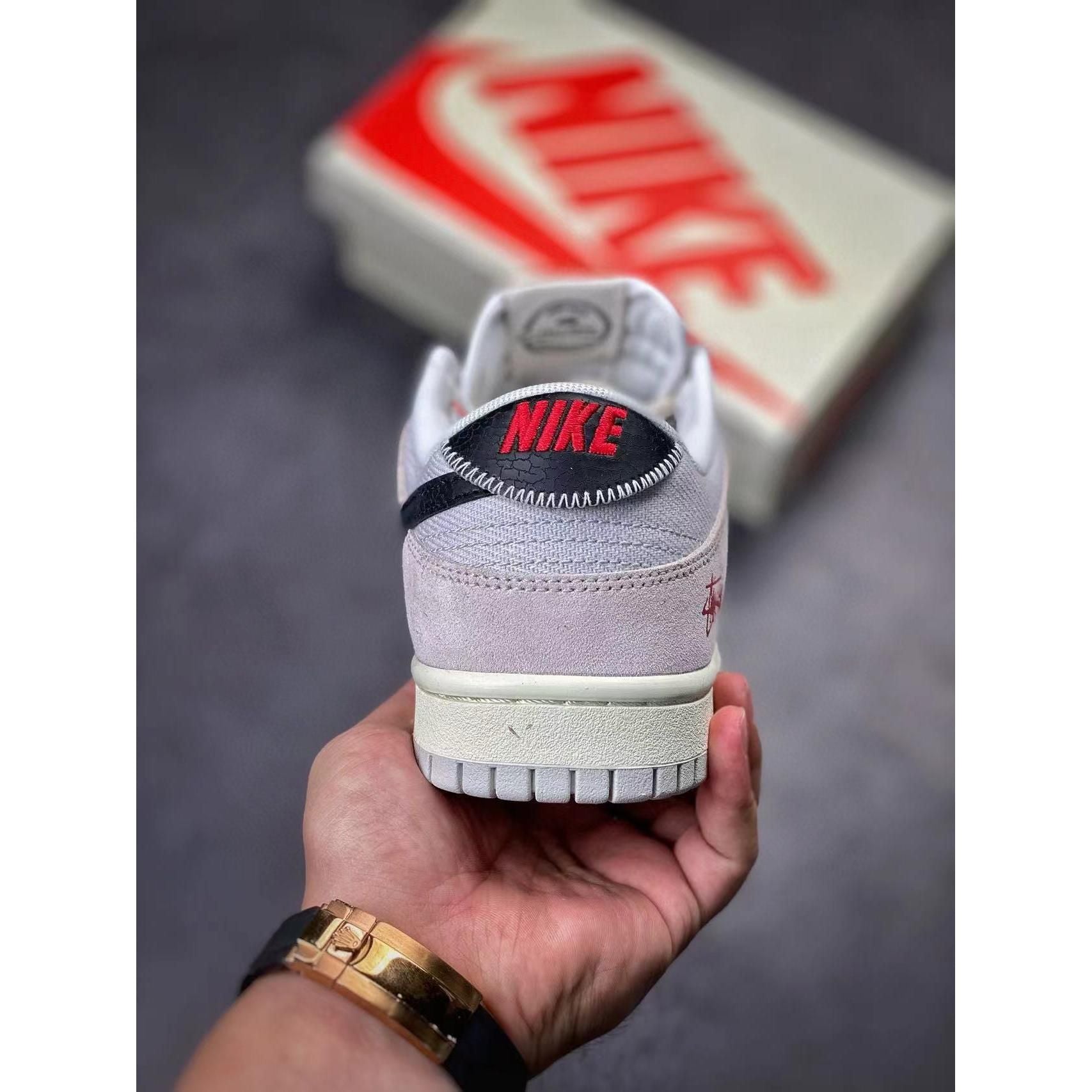 Dunk Low SB x Stussy 'Cream Black' - Image 6