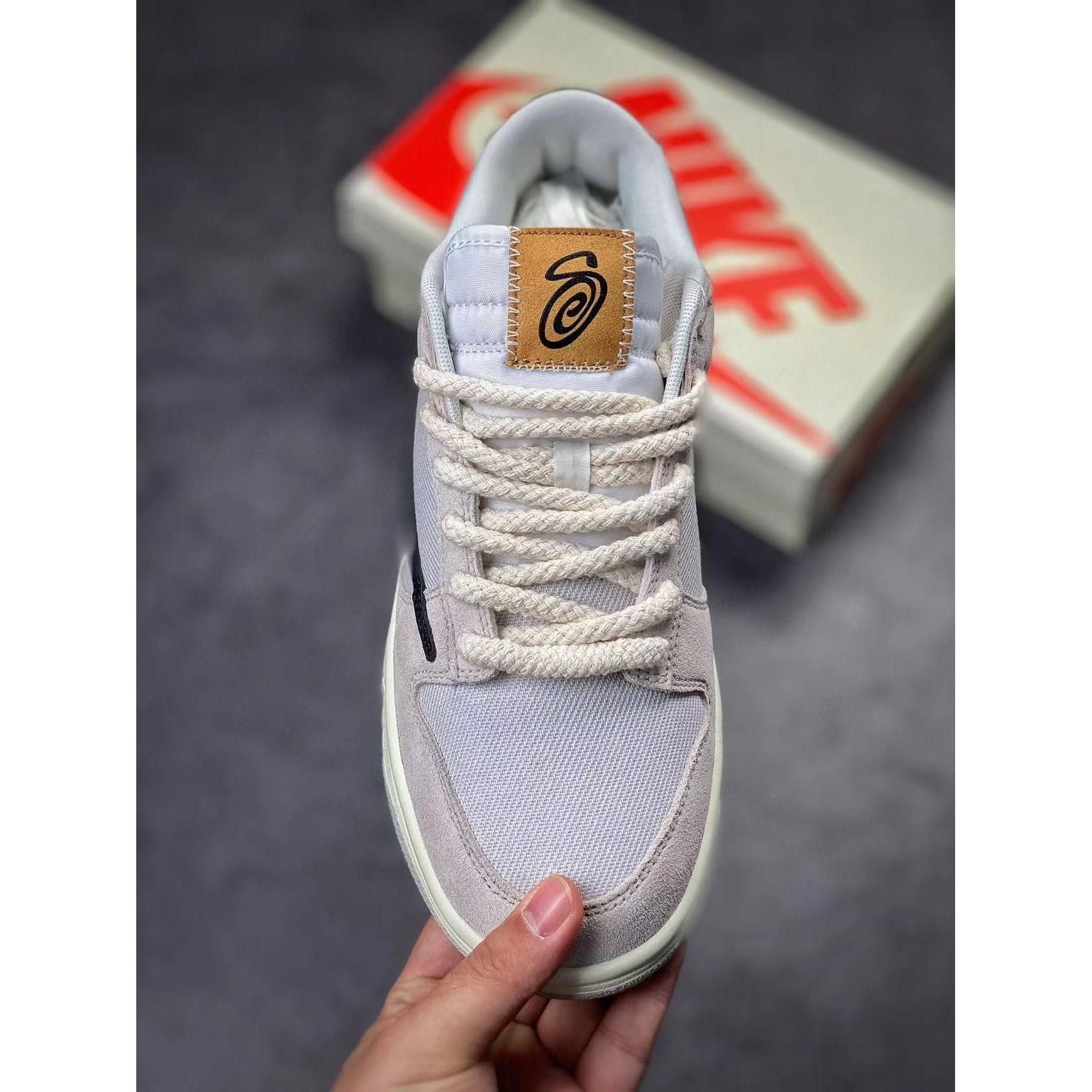 Dunk Low SB x Stussy 'Cream Black' - Image 4