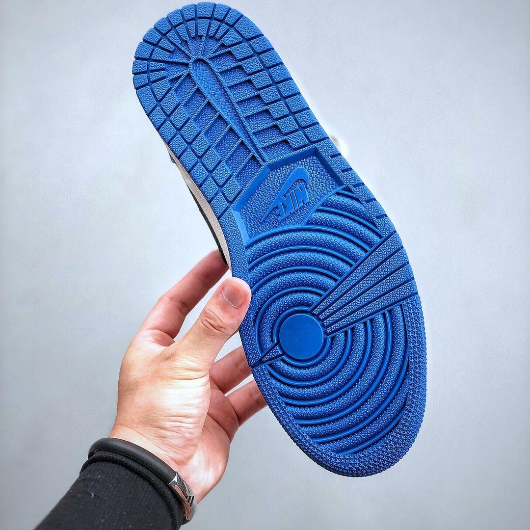 AJ 1 Retro High x Travis Scott x Fragment Design - Image 3