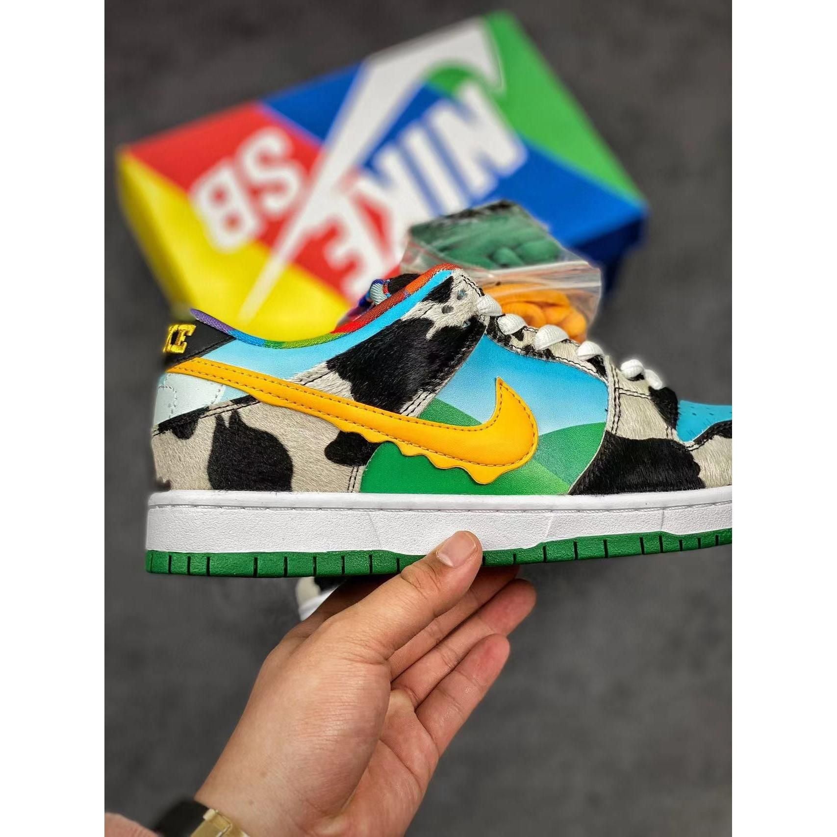 Dunk Low SB x B&J 'Chunky Dunky' - Image 5