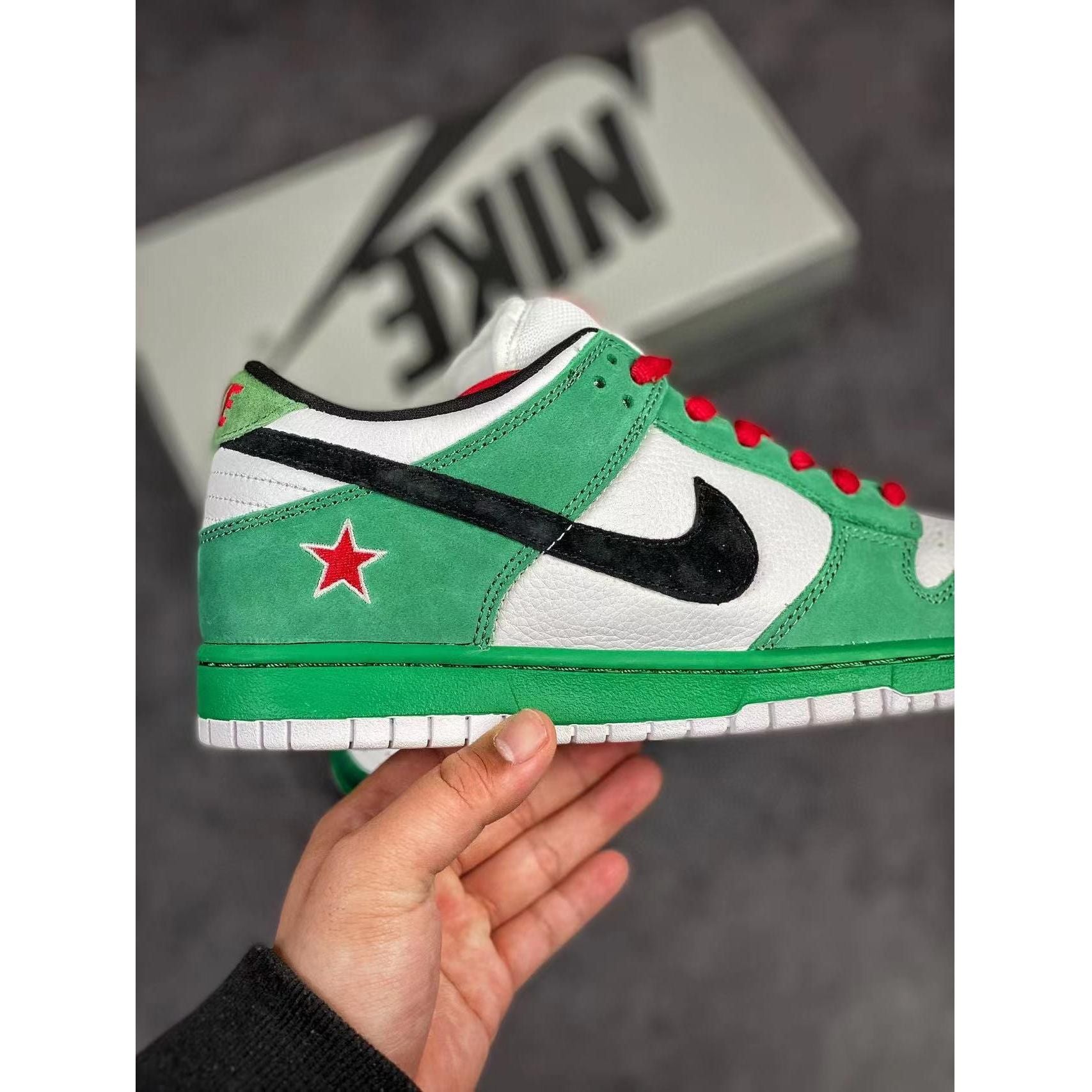 Dunk Low Pro SB 'Heineken' - Image 5