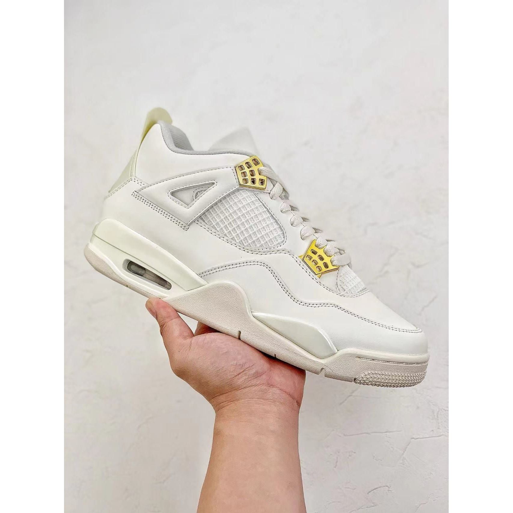 AJ 4 Retro 'Metallic Gold' - Image 3