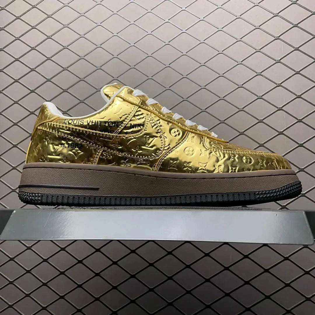 AF 1 Low x LV 'Metallic Gold' - Image 7