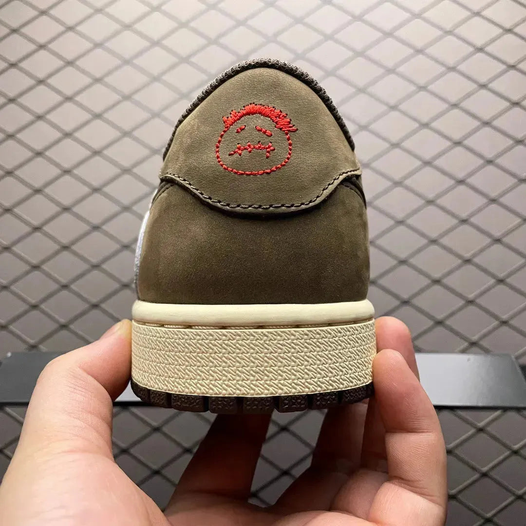 AJ 1 Low x Travis Scott 'Mocha' - Image 6