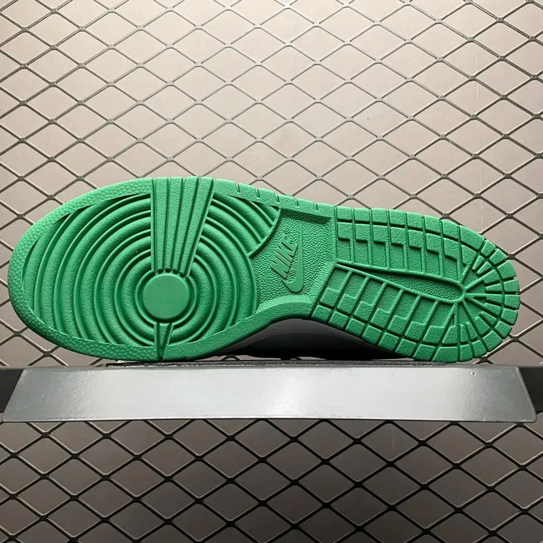 Dunk Low x OW 'Pine Green' - Image 8