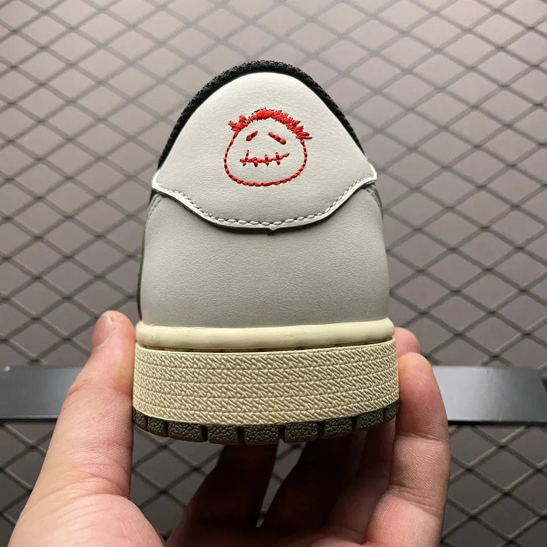 AJ 1 Retro Low x Travis Scott 'Olive' - Image 6