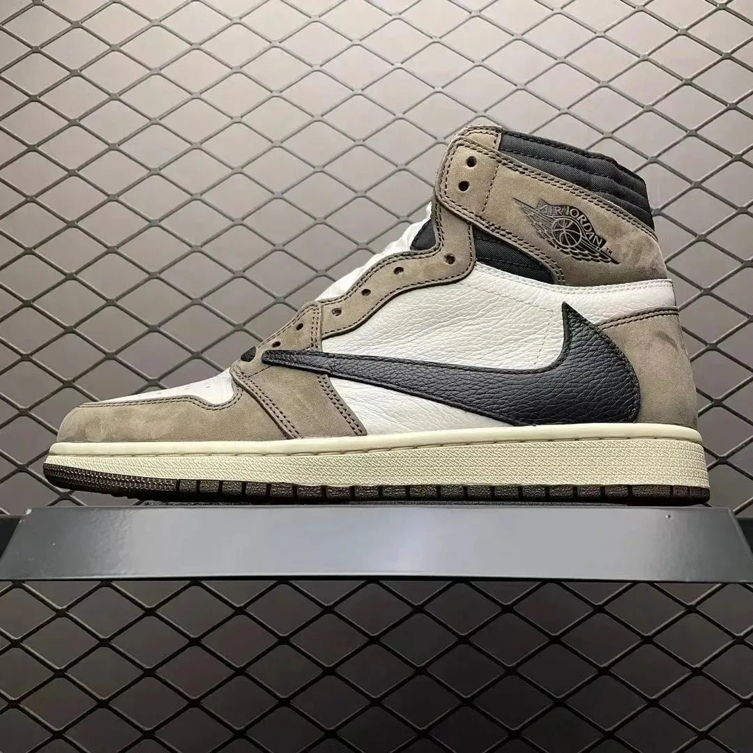 AJ 1 x Travis Scott Retro High OG 'Mocha' - Image 8
