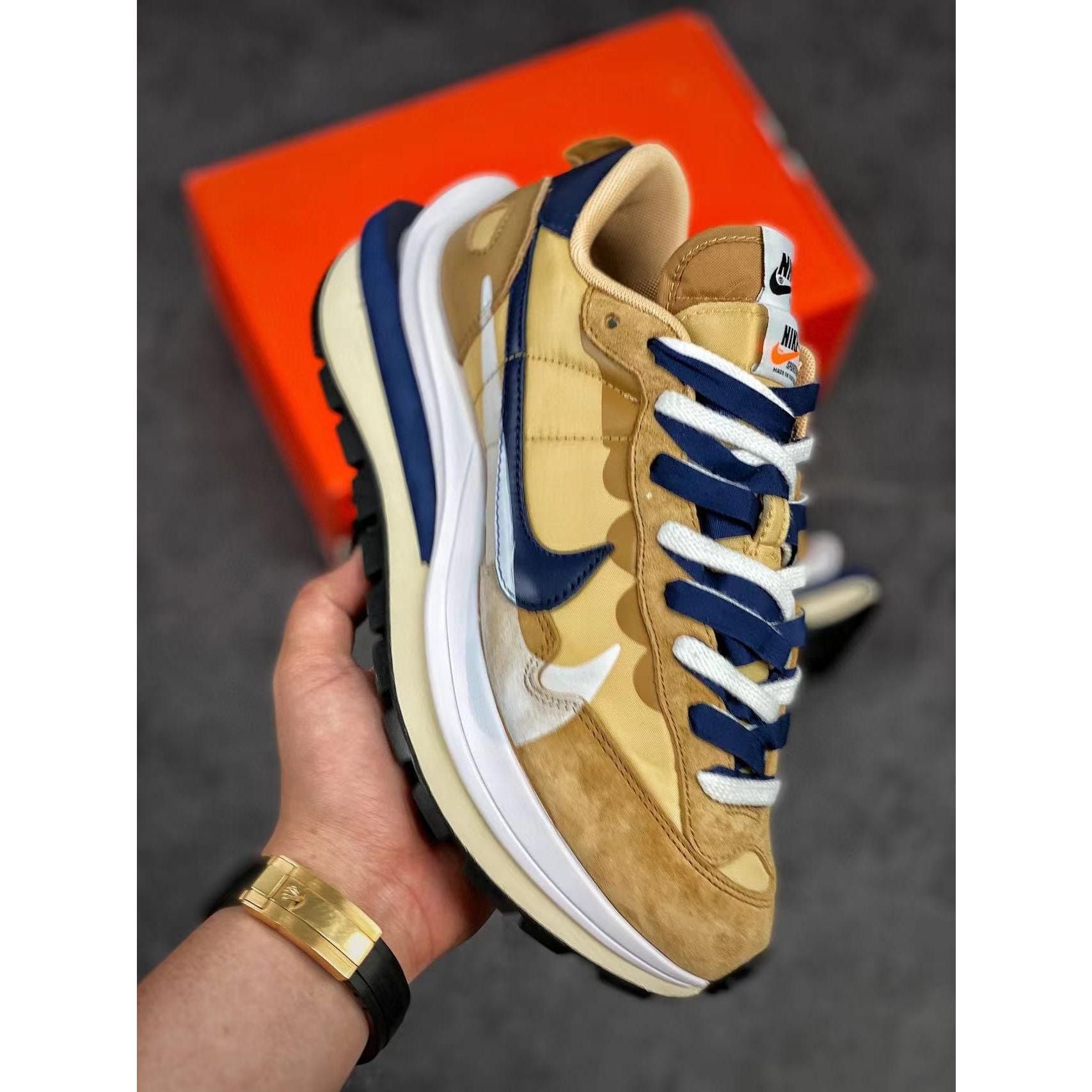Sacai x VaporWaffle 'Sesame Blue Void' - Image 3