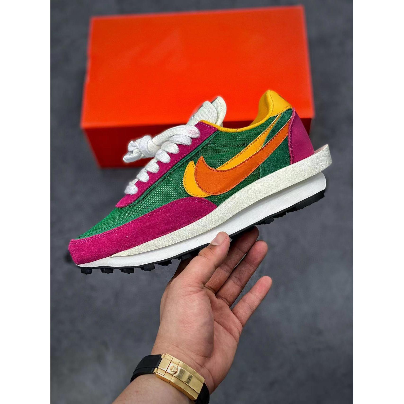 Sacai x LDWaffle 'Pine Green' - Image 5