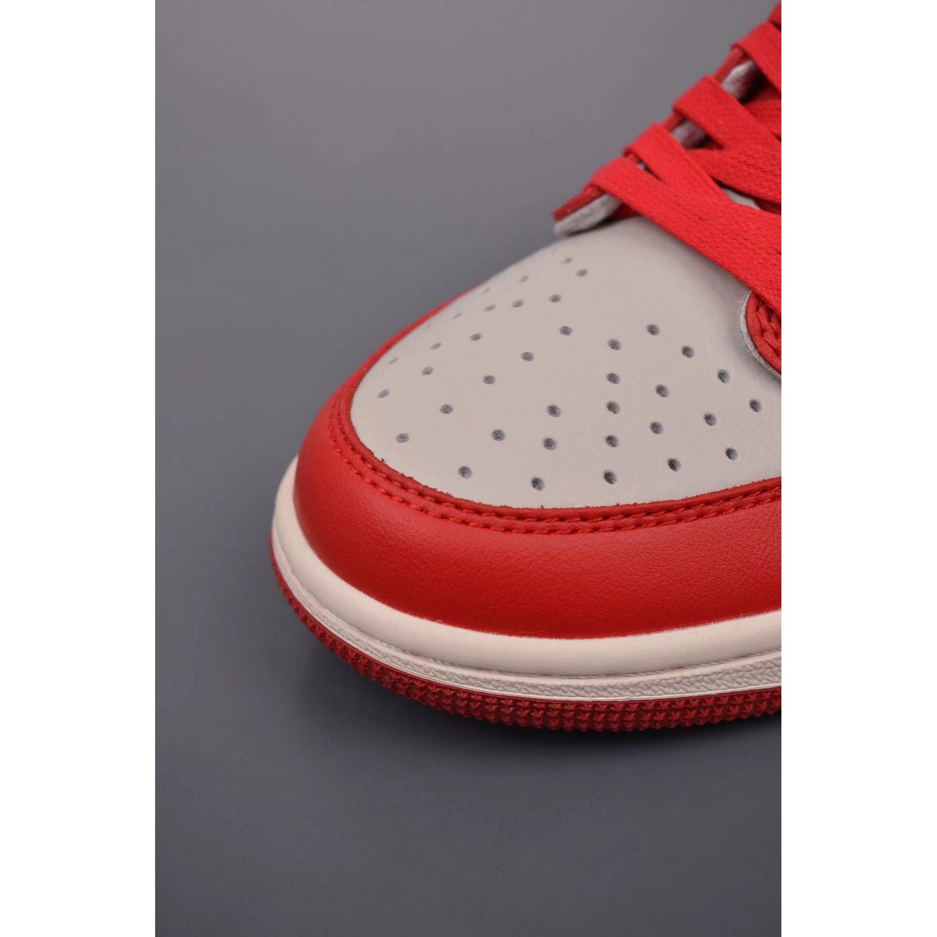AJ 1 Retro Low x Travis Scott 'Chicago' Customs - Image 7
