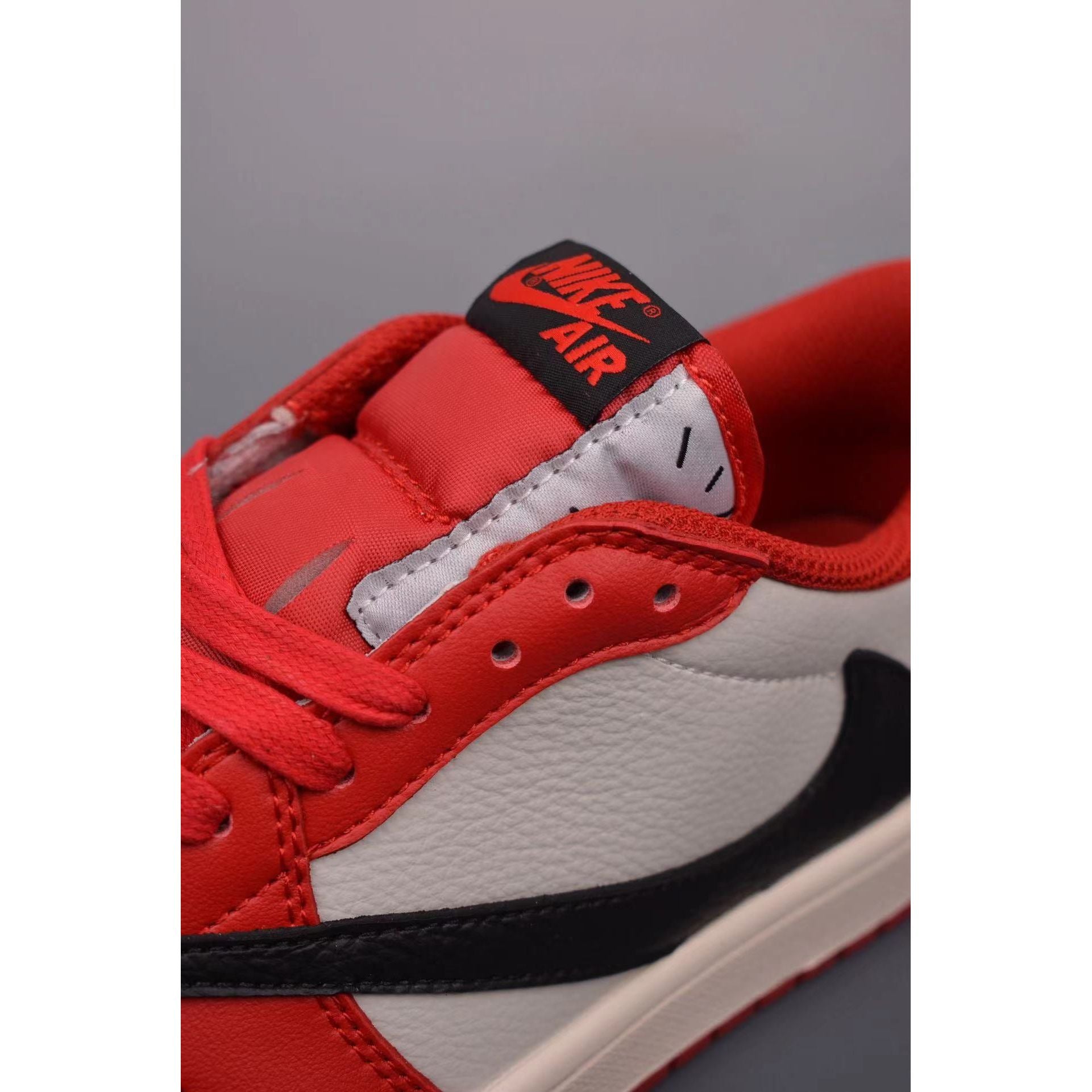 AJ 1 Retro Low x Travis Scott 'Chicago' Customs - Image 8
