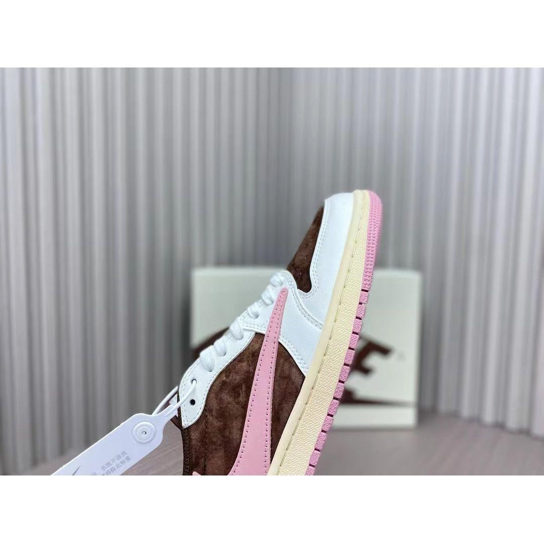 AJ 1 Low x Travis Scott 'Dark Pony' - Image 2