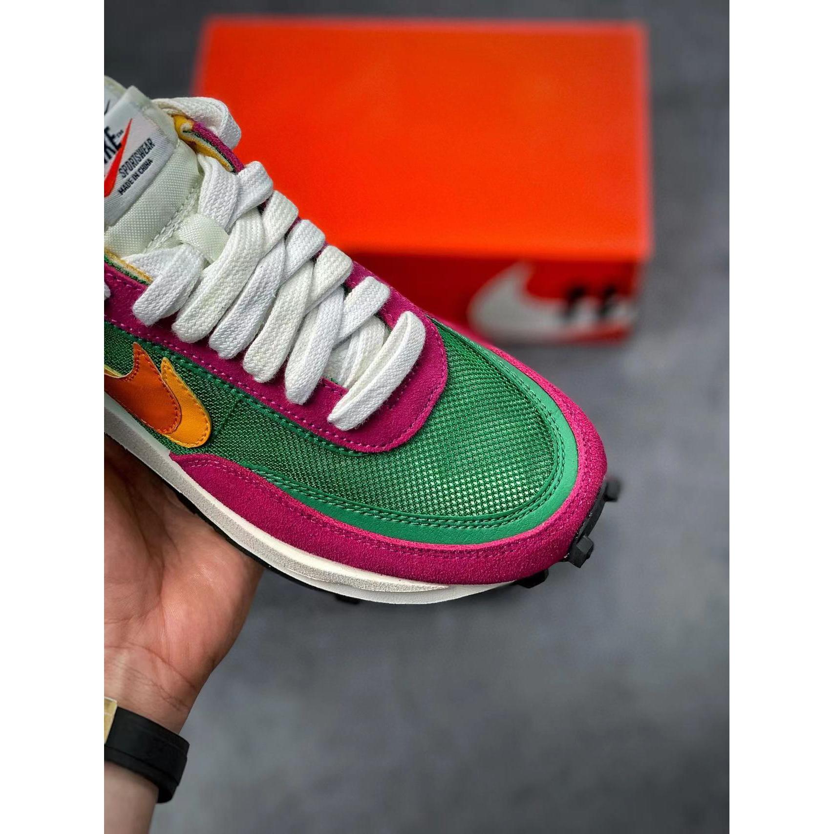 Sacai x LDWaffle 'Pine Green' - Image 2