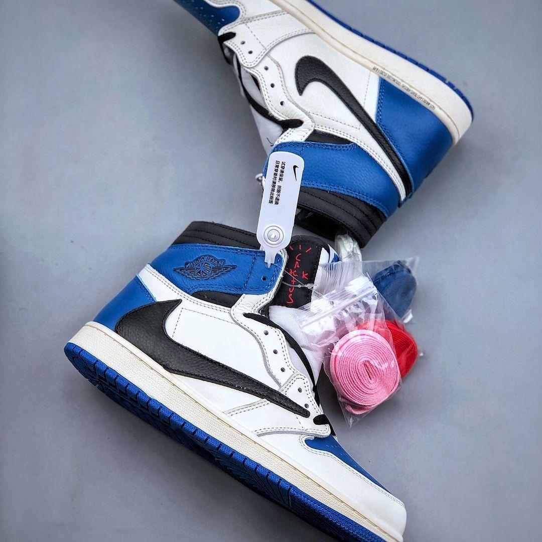 AJ 1 Retro High x Travis Scott x Fragment Design - Image 9