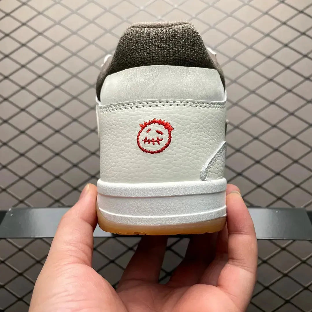 Jumpman x Travis Scott Cut The Check 'Sail' - Image 6