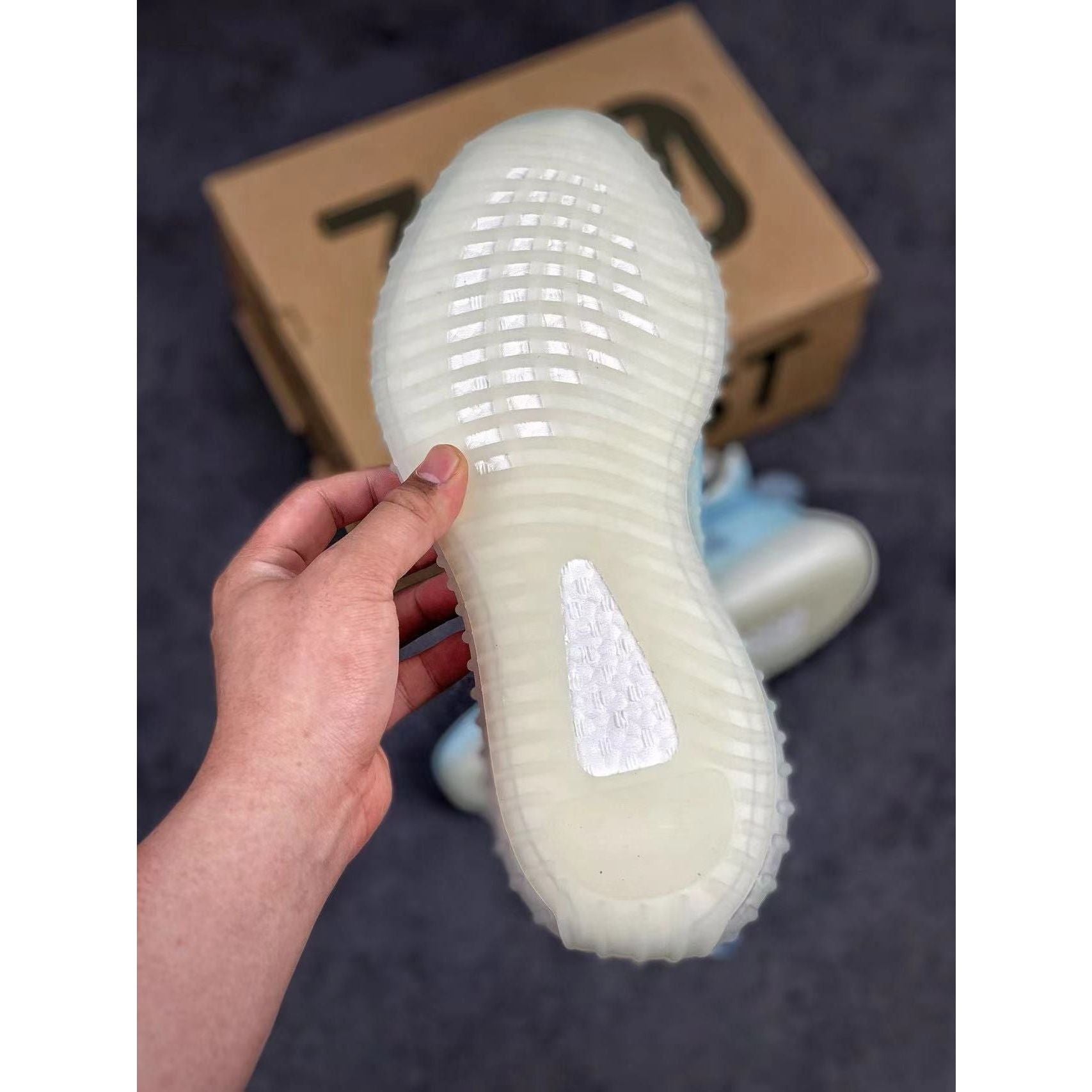 YZY Boost 350 V2 'Mono Ice' - Image 6