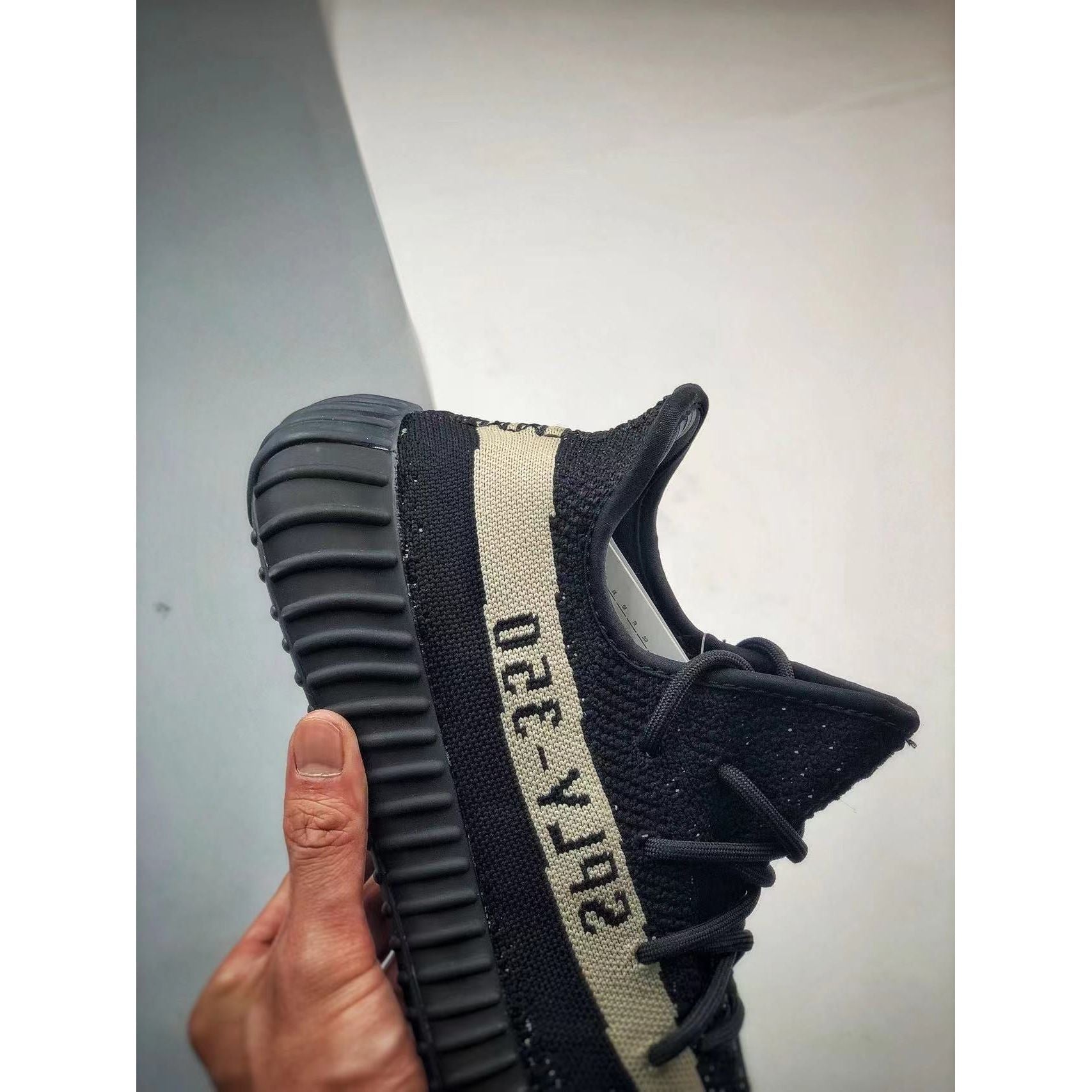 YZY Boost 350 V2 'Oreo' - Image 5
