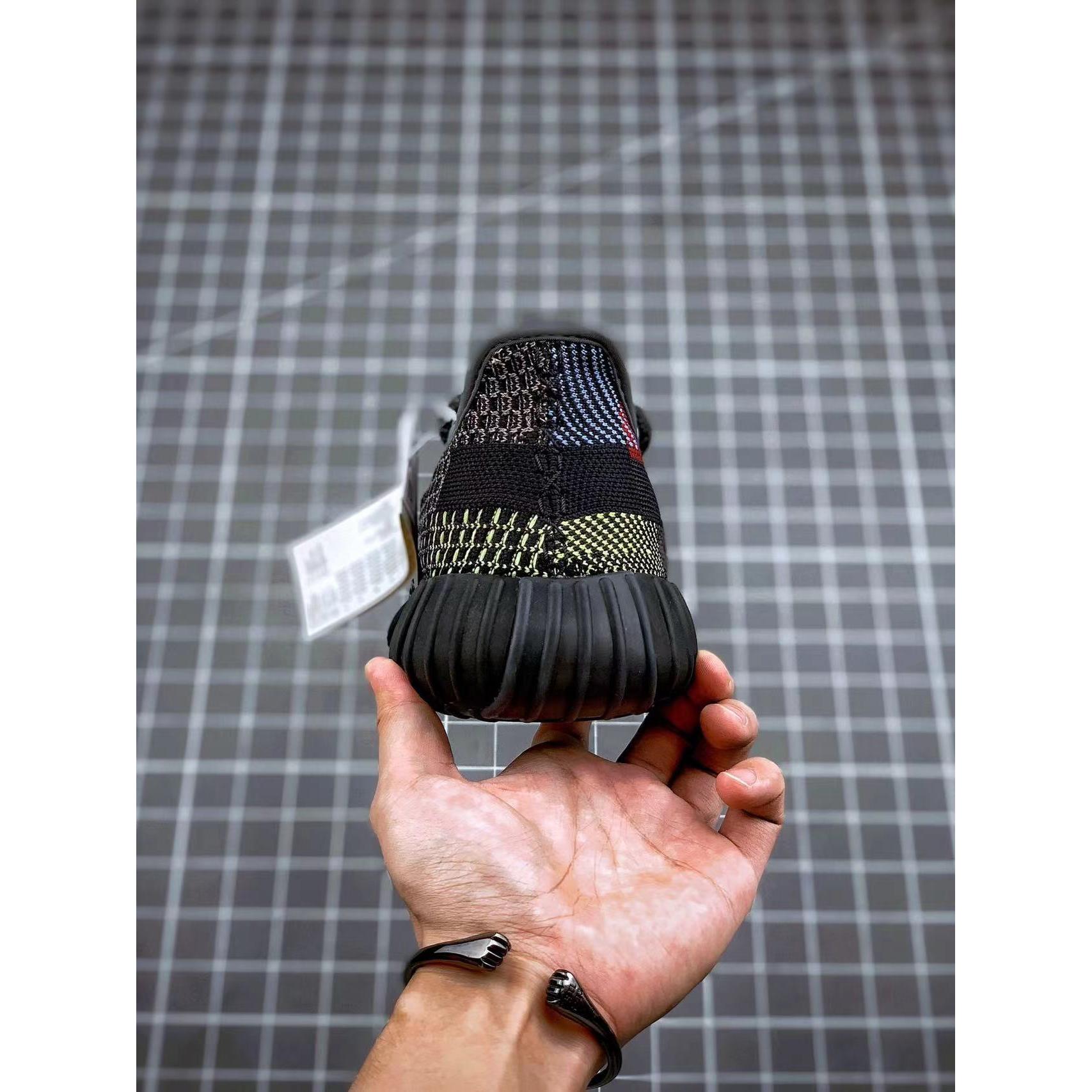 YZY Boost 350 V2 'Yecheil Non-Reflective' - Image 7