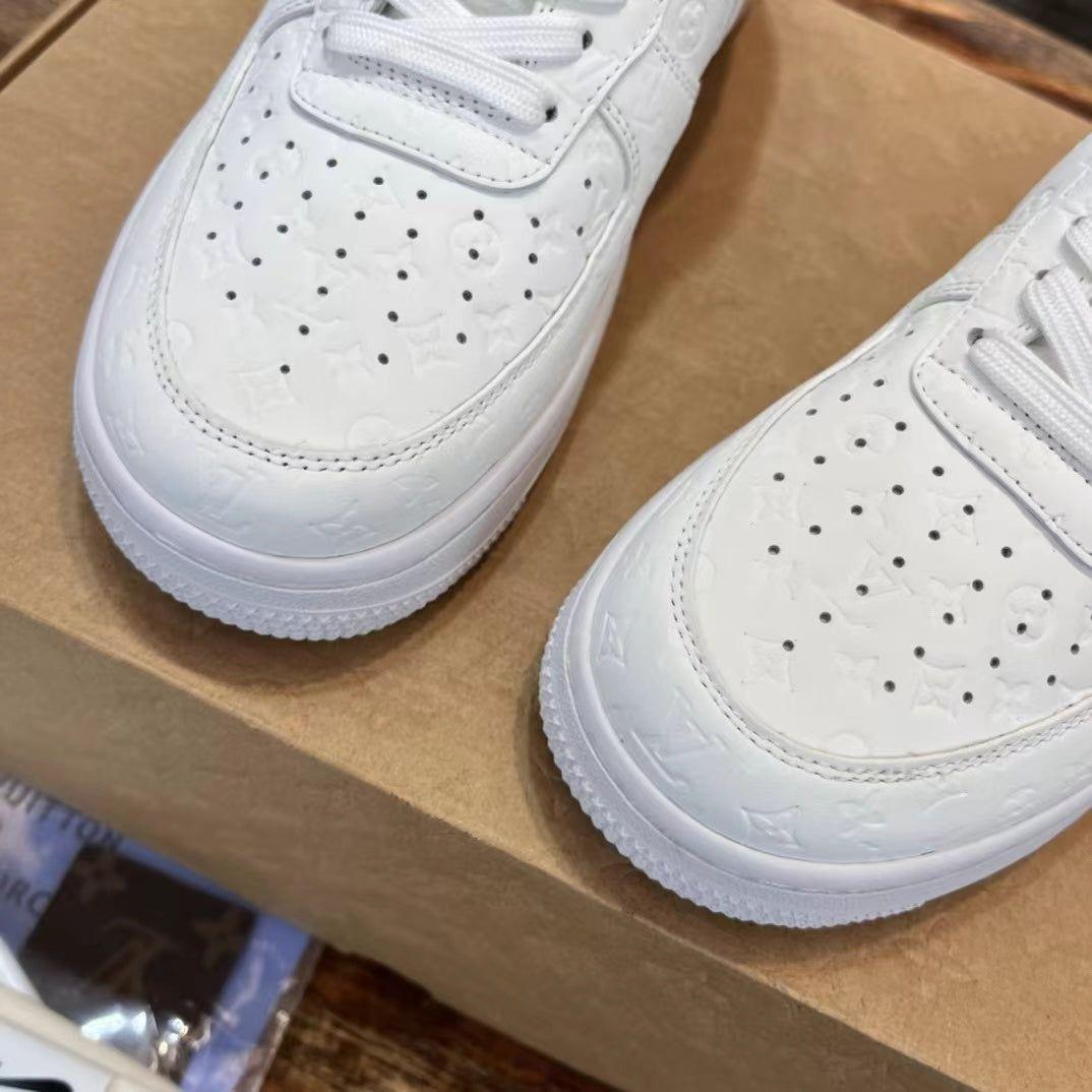 AF 1 Low x LV 'Triple White' - Image 4