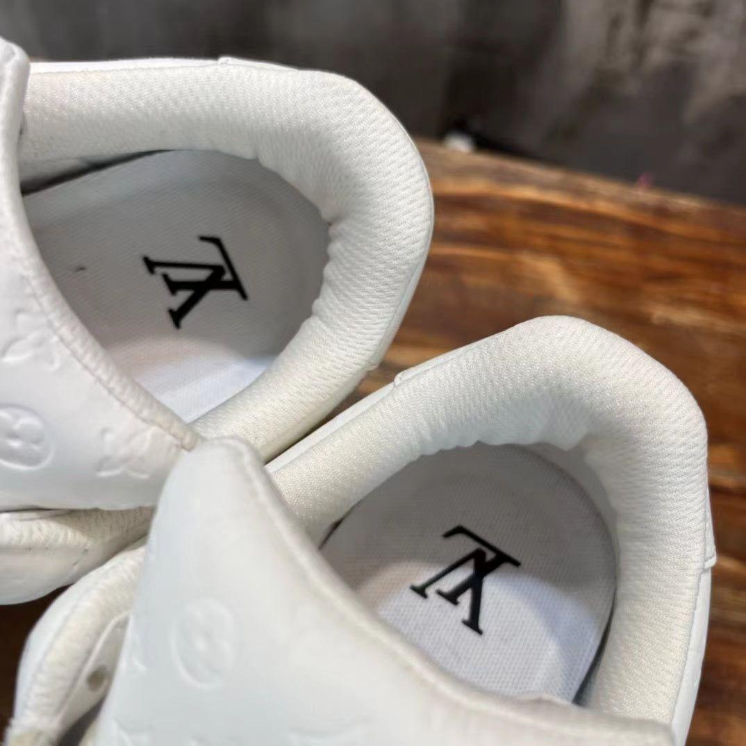 AF 1 Low x LV 'Triple White' - Image 5