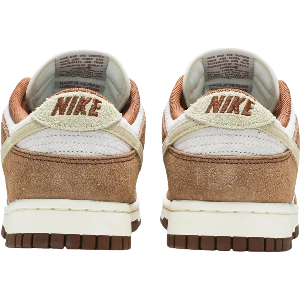 Dunk Low Premium 'Medium Curry' - Image 3