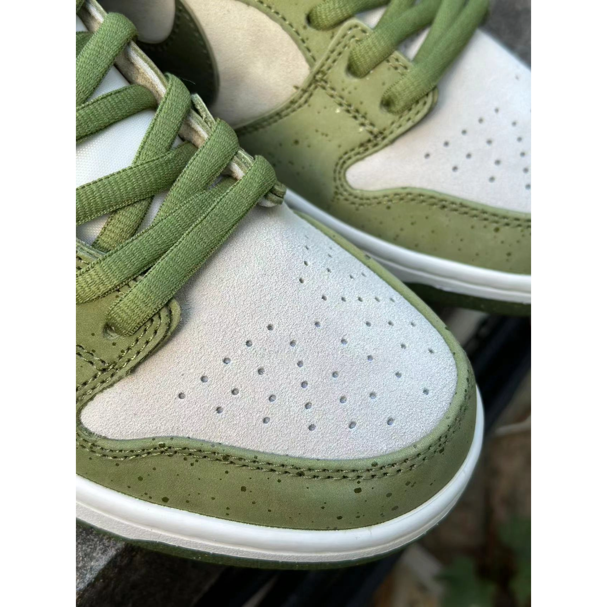 Dunk Low SB x Yuto Horigome 'Matcha' - Image 7