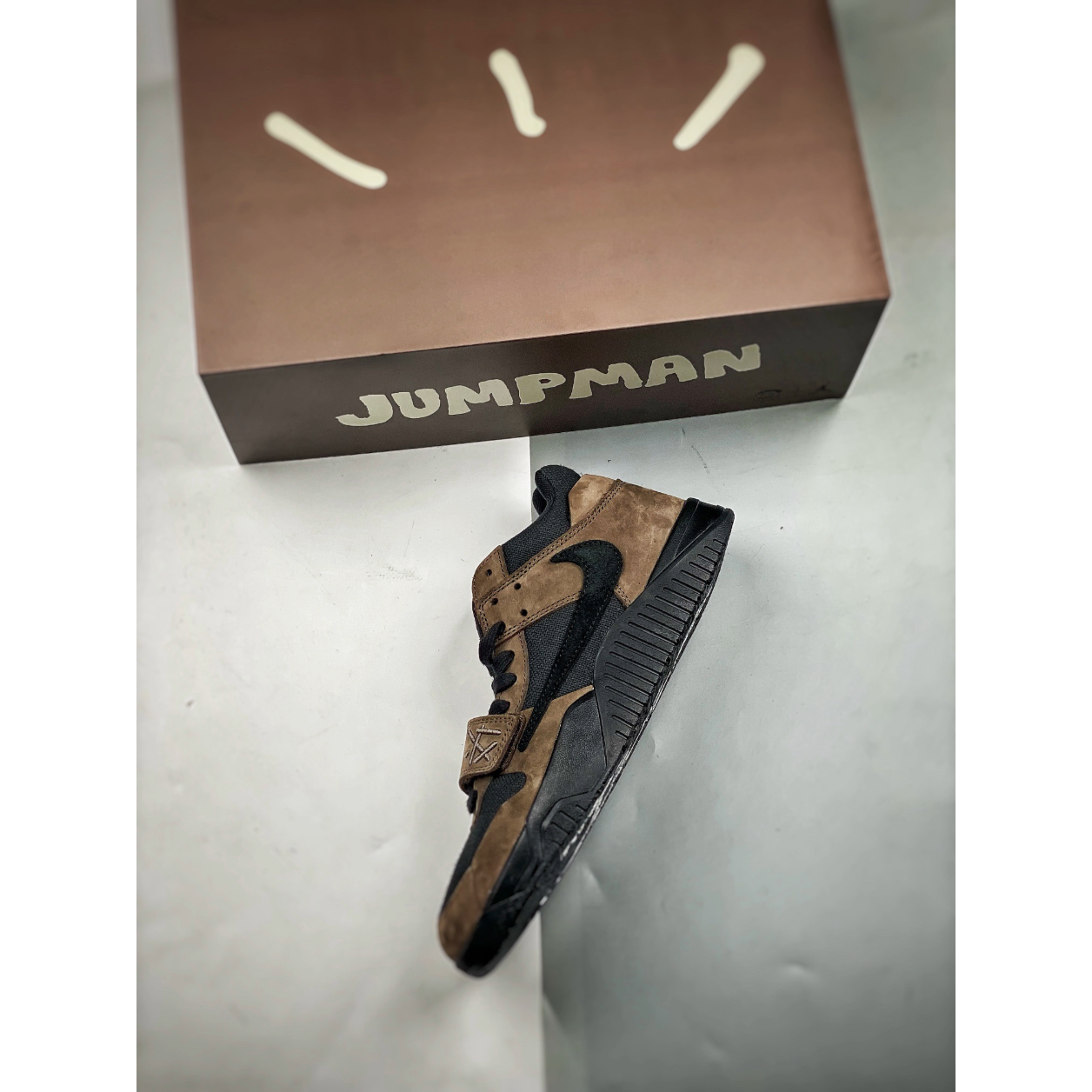 Jumpman x Travis Scott Cut The Check 'Mocha' - Image 10