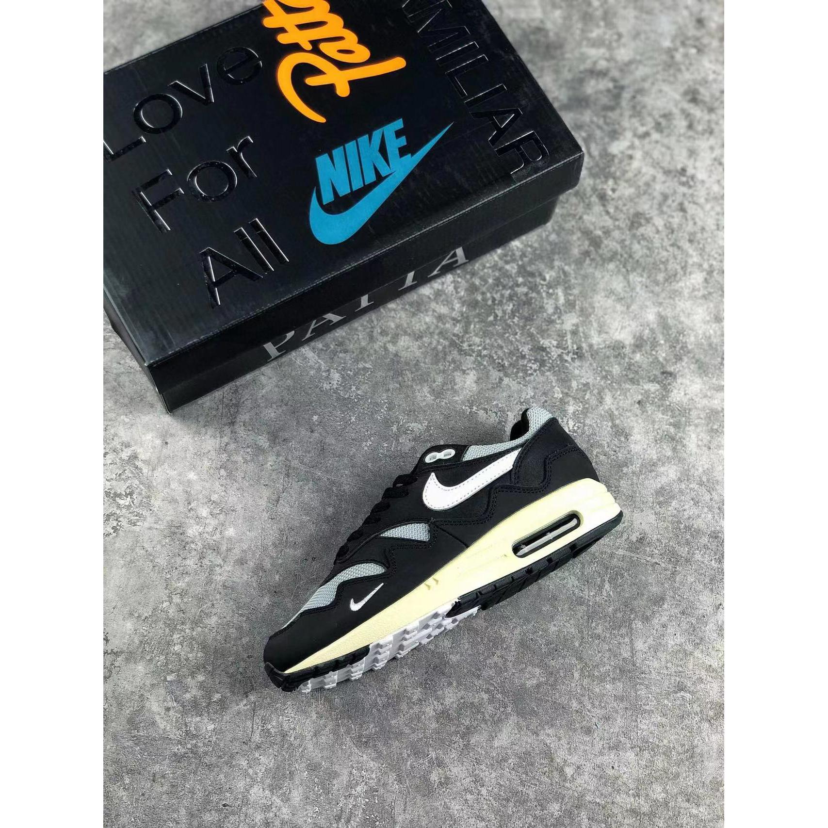 AM 1 x Patta 'Black' - Image 9