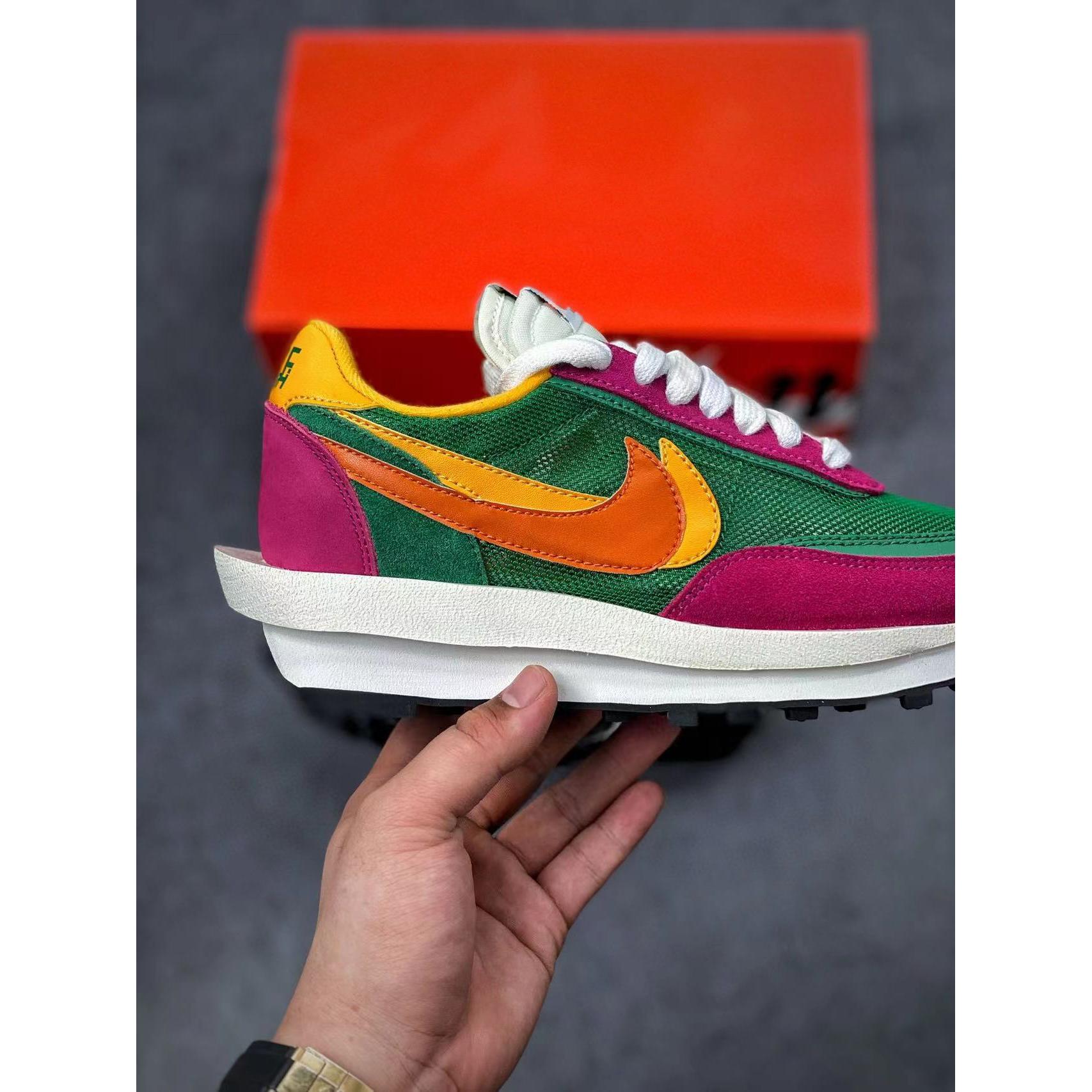 Sacai x LDWaffle 'Pine Green' - Image 8