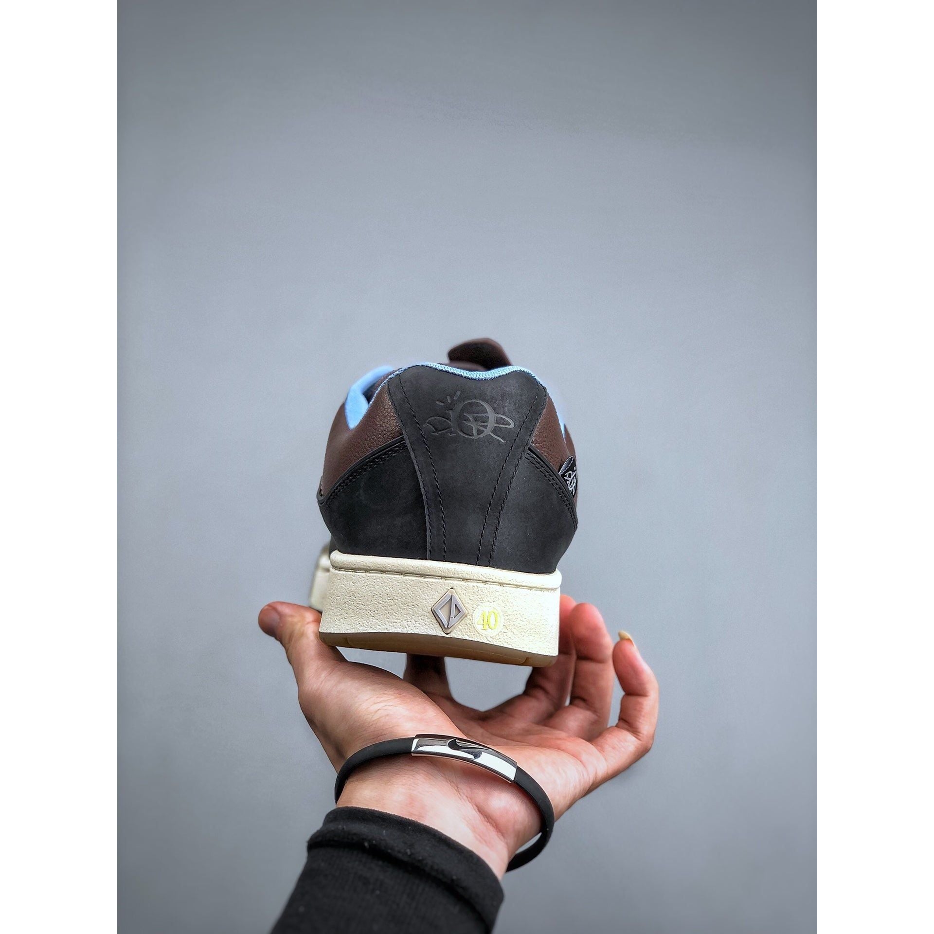 Cactus Jack x CD B713 'Mocha - Black' - Image 6